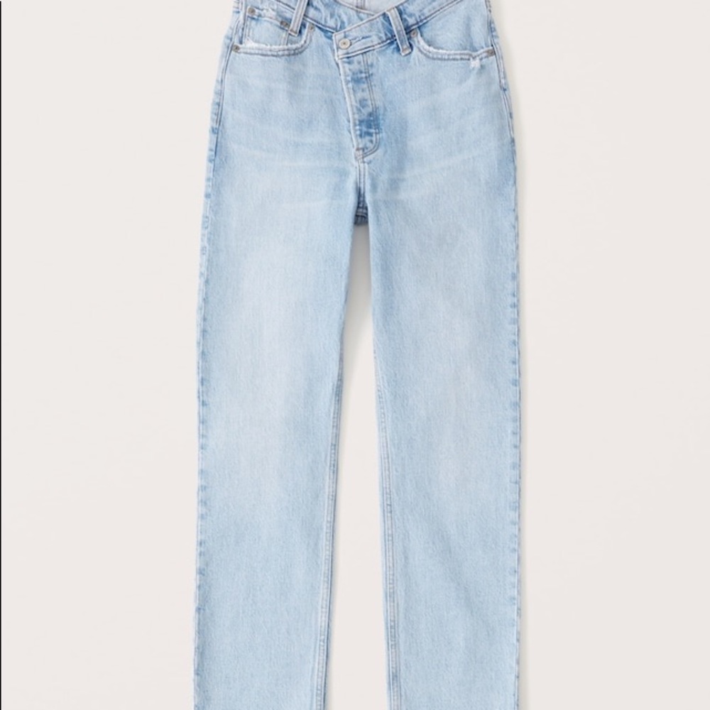 Abercrombie & Fitch Curve Love High Rise Dad Jeans